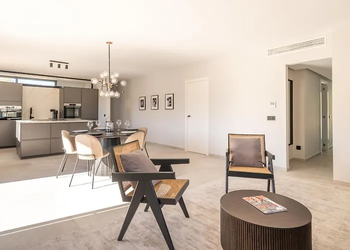 Glamorous 3Br Penthouse Mins To Puerto Banus W/Terrace