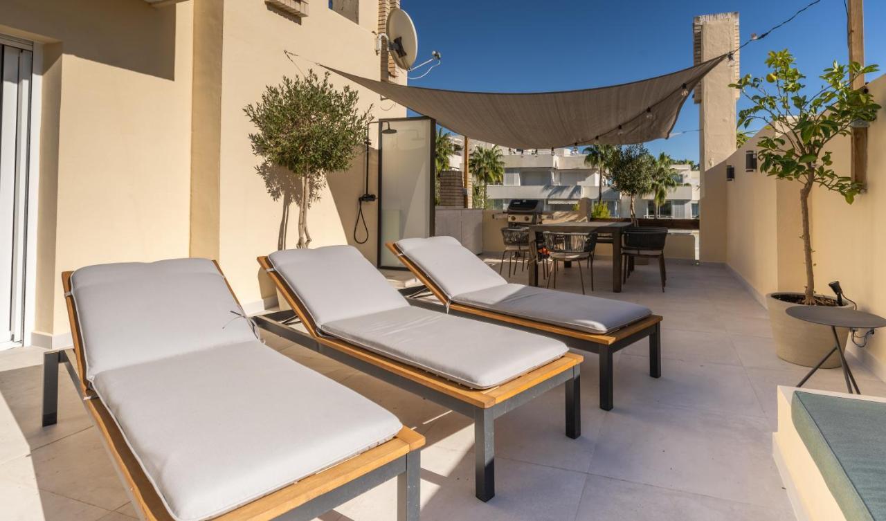 Glamorous 3br Penthouse Mins To Puerto Banus W/terrace Apartment *